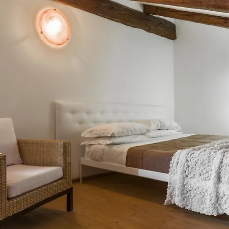 Appartement Accademia Charm By Wonderful Italy