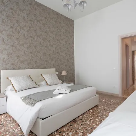 شقة Accademia Charm By Wonderful Italy *