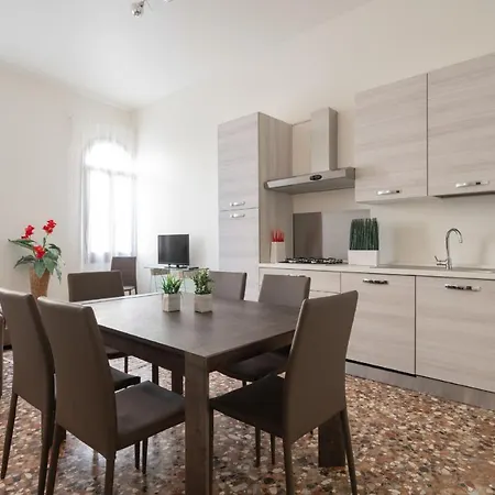 Accademia Charm By Wonderful Italy