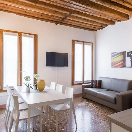 Accademia Charm By Wonderful Italy * البندقية