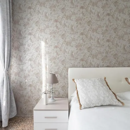 Accademia Charm By Wonderful Italy شقة البندقية