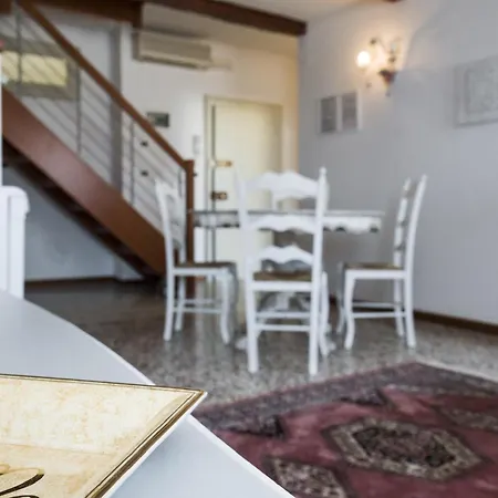 Accademia Charm By Wonderful Italy * البندقية