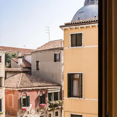 شقة Accademia Charm By Wonderful Italy *