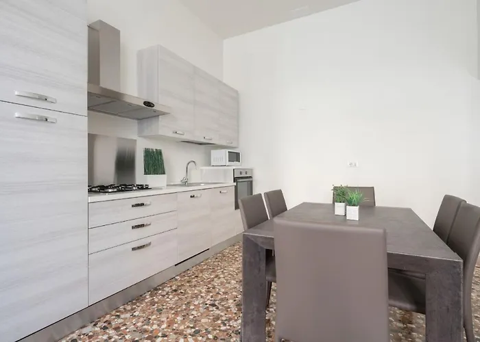 Accademia Charm By Wonderful Italy Apartment